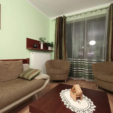Apart Serwis Apartment Nela *